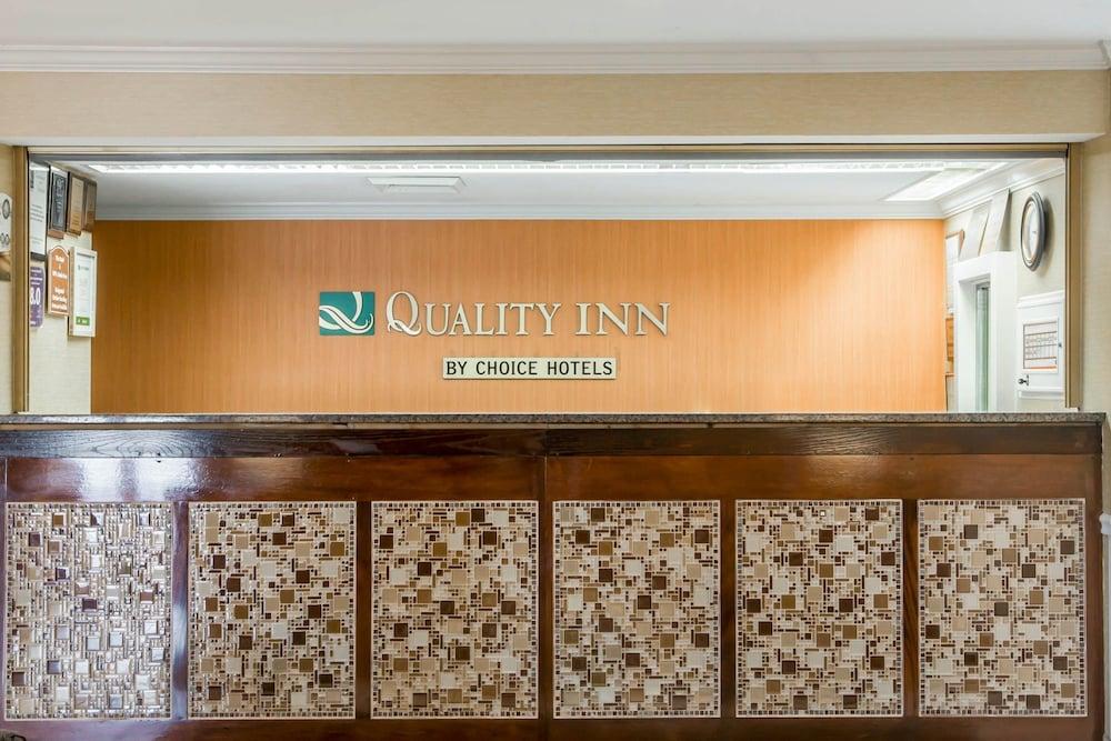 Quality Inn Colchester - Burlington Esterno foto