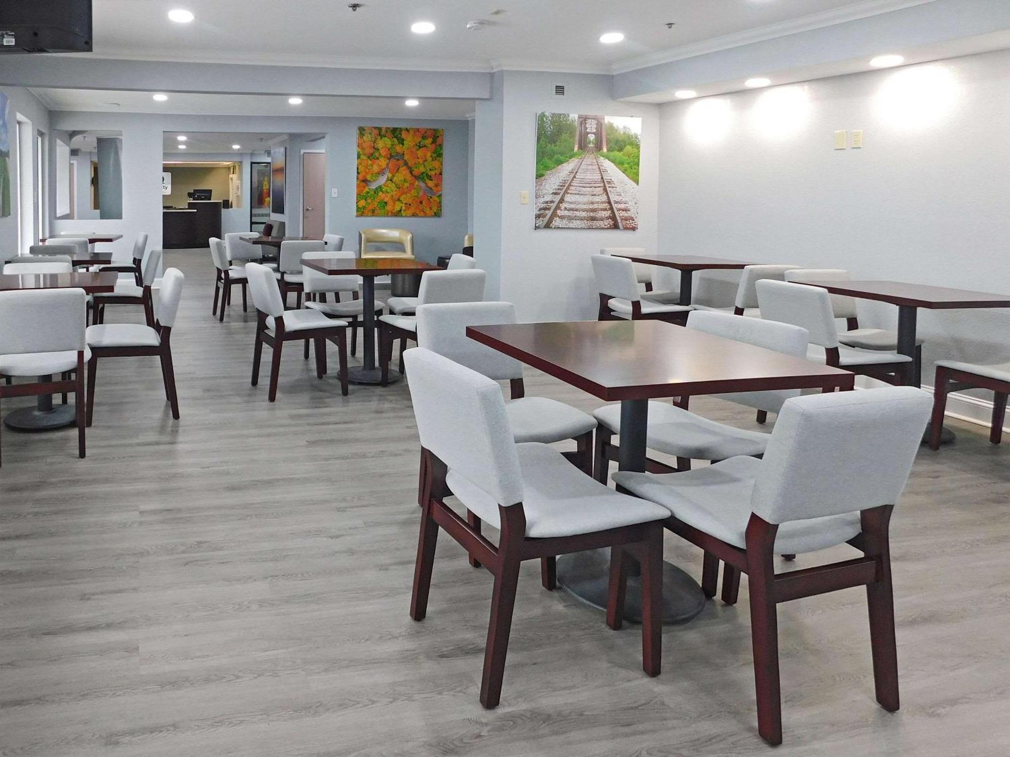 Quality Inn Colchester - Burlington Esterno foto