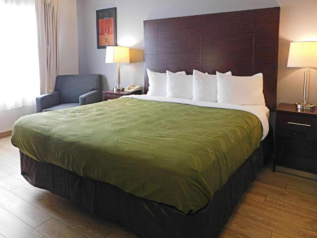 Quality Inn Colchester - Burlington Esterno foto